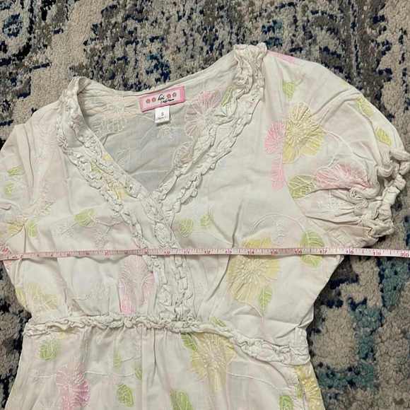 💰3 items for $25 🏷 Koi by Kathy Peterson White Katelyn Mock Wrap Top sz Small - Picture 7 of 9